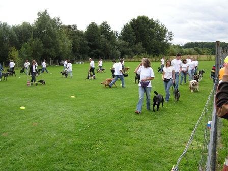 20080324_1267916724_familiengruppe_bearbeitet