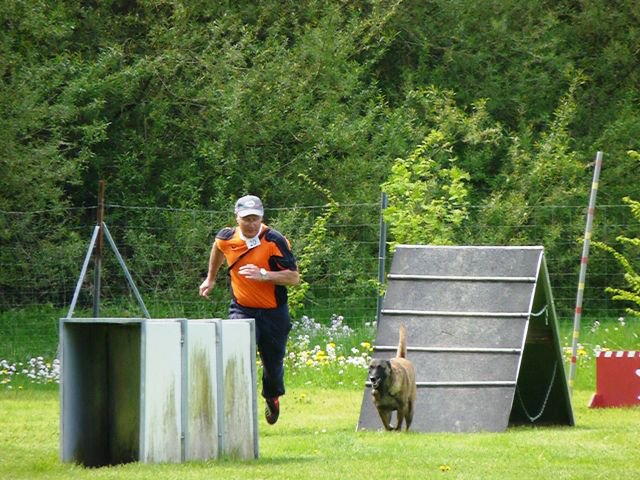 20090513_1611479518_km2009_585