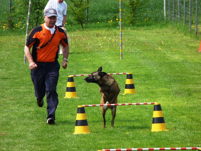 20090513_1630662741_km2009_016